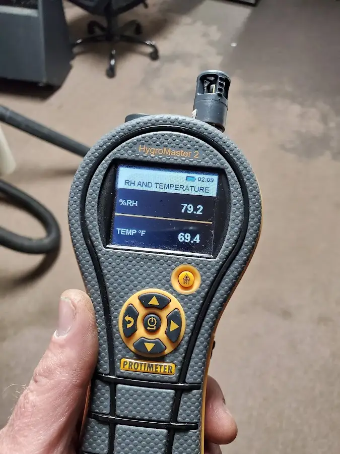 Moisture meter humidity assessment for Fire & Smoke Damage Restoration in North Riverside
